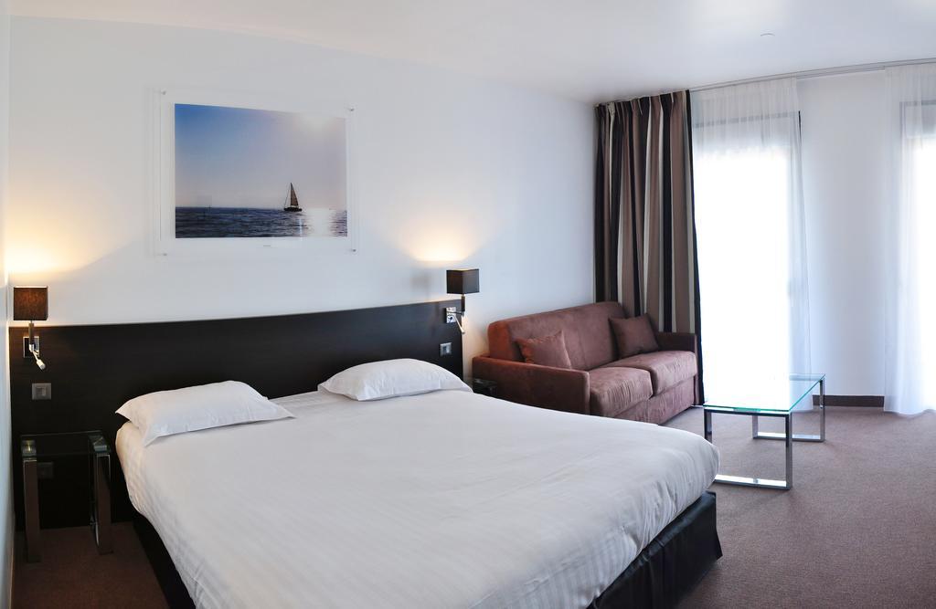 Golden Tulip Pornic Suites- Appart Hotel Luaran gambar