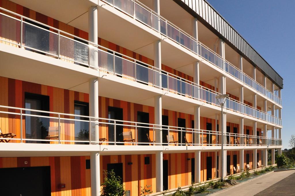 Golden Tulip Pornic Suites- Appart Hotel Luaran gambar