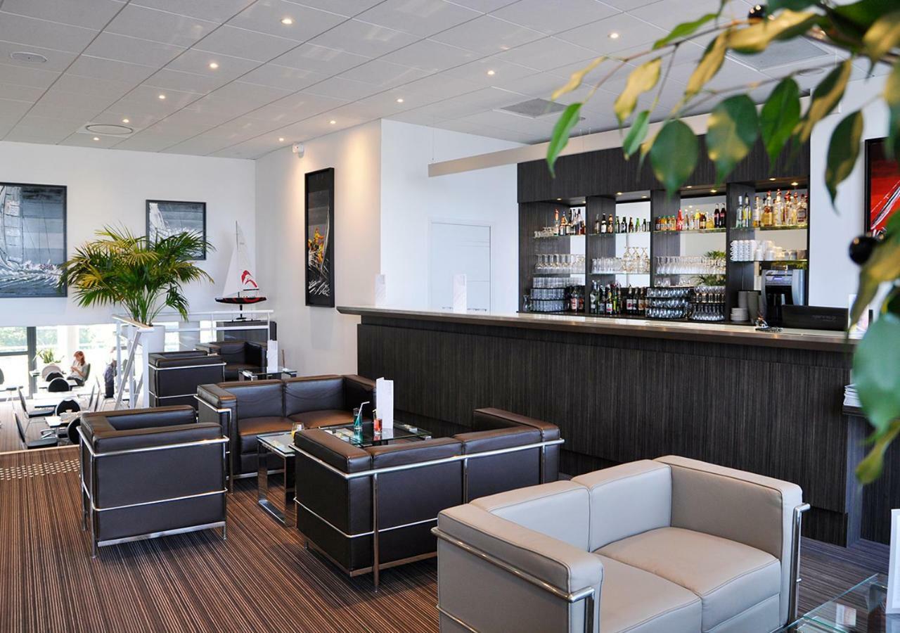 Golden Tulip Pornic Suites- Appart Hotel Luaran gambar