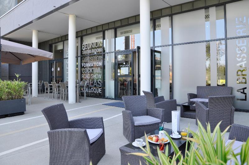 Golden Tulip Pornic Suites- Appart Hotel Luaran gambar